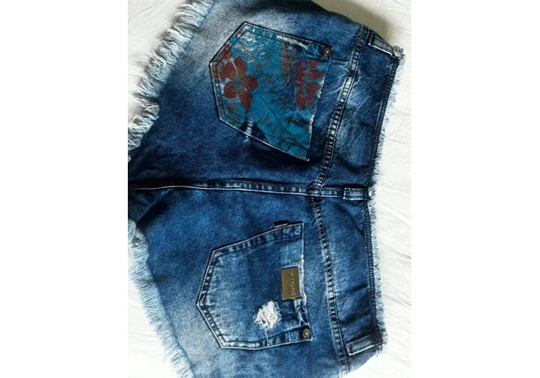 2 Shorts TAM 44 - colcci e patoge