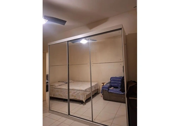 Armário Guarda roupa