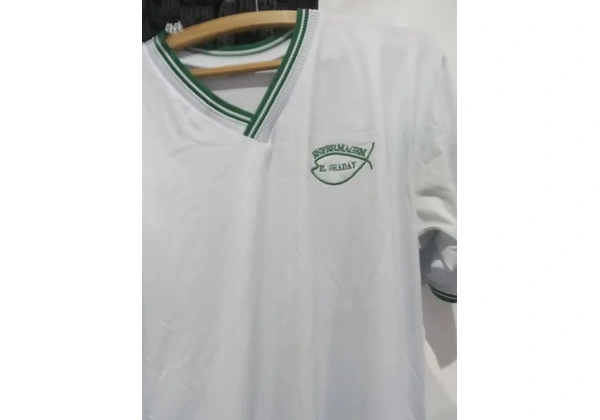2 camisetas G e M