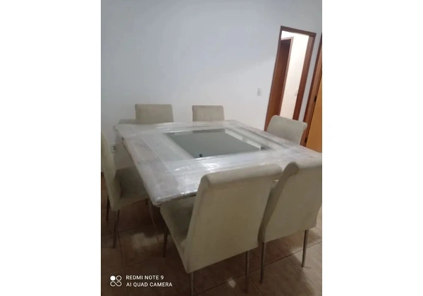 Mesa de vidro 1, 5x1, 5 + 6 cadeiras
