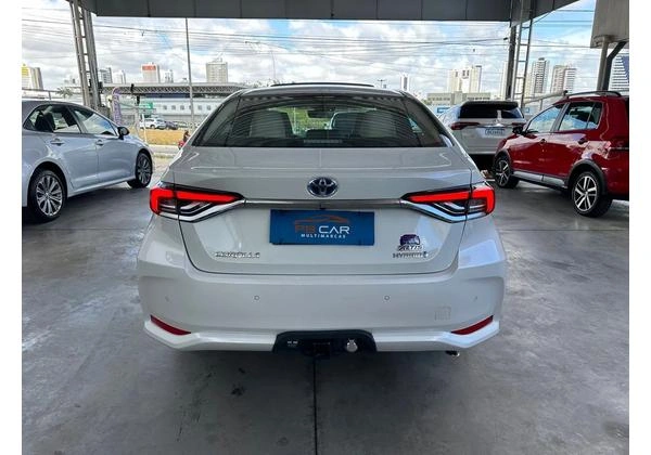 Toyota Corolla Altis Premium Hibrid 2024 c/ apenas 4000 kms rodados!
