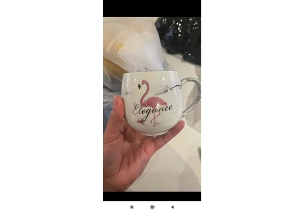 Xícara em porcelana flamingo rosa ou cinza