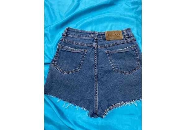 Short jeans nexo