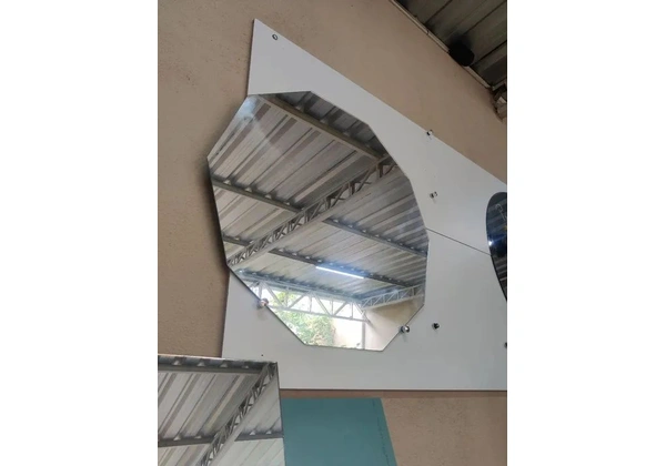 Espelho Decorativo Octógono - Moderno e Elegante