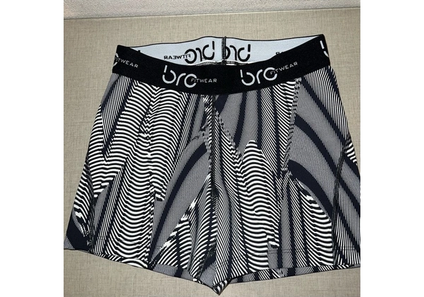 Short academia p