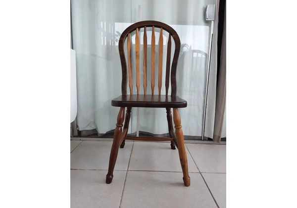 Conjunto de 4 cadeiras madeira maciça