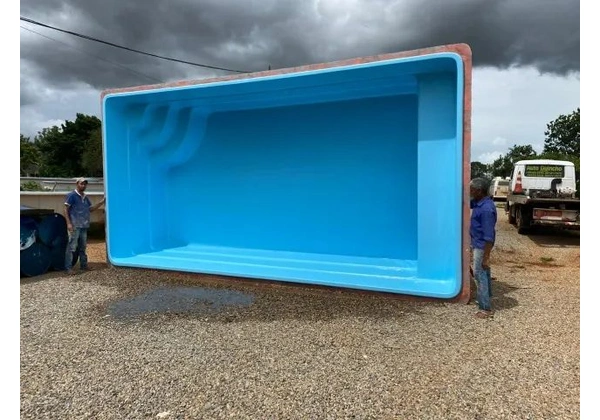 Piscina de fibra RUBÍ 7 - 7, 30X3, 50X1, 40