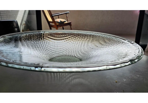 Lindo centro de mesa de cristal