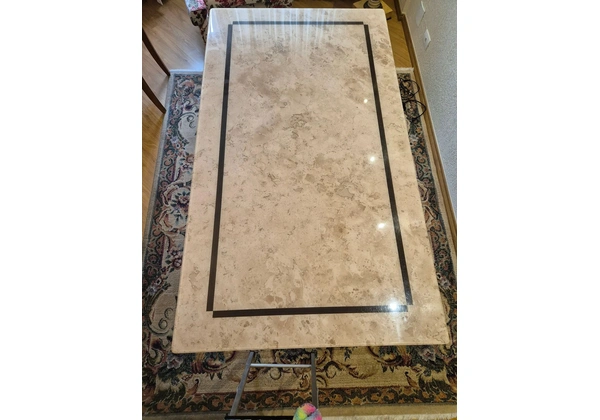Mesa toda em marmore travertino