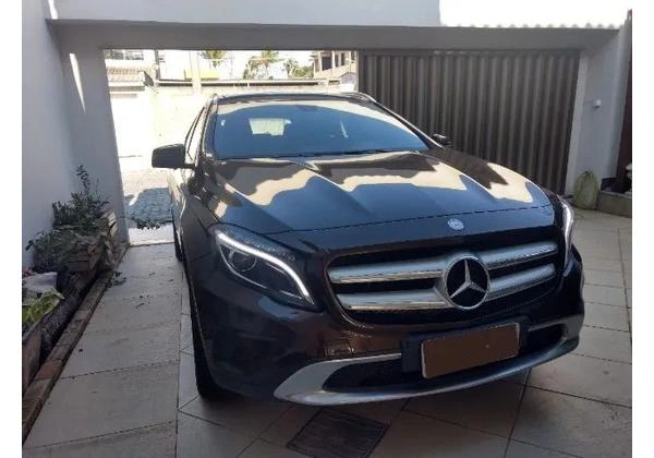Mercedes GLA 200 VISION 1.6 2015/2015 Marrom