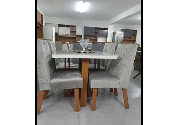 Mesa de jantar 4 cadeiras em Mdf com tampo de vidro