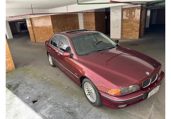 Bmw 528 1996 único dono com 120.000km Teto Solar