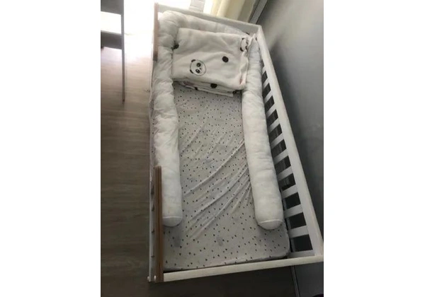Cama montessoriana Infantil com colchão
