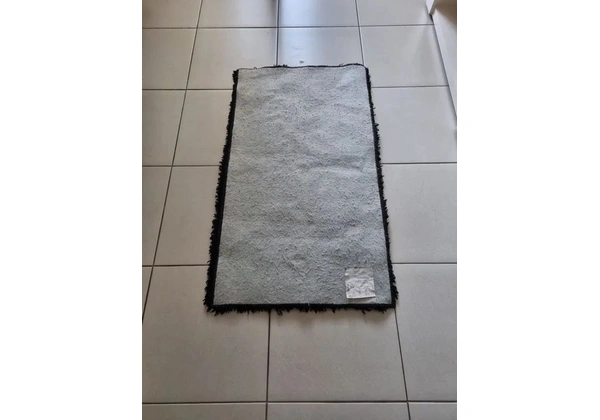 Tapete São Carlos Clemant fio Roselan Black 1, 20 x 0, 66 metros com ACTIGARD.
