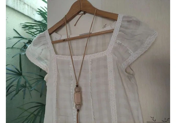 COSTUME VESTIDO CURTO Tam M (42) 65, 00<br>100%algodao <br>Forrado na saia <br>Com cordone