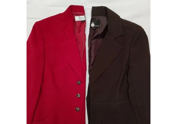 2 Blazers Semi-Novos