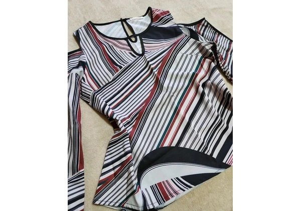 Blusinha estampada nova