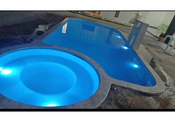 Piscina de fibra completa/ com led e aquecedor solar/ preço baixooooo