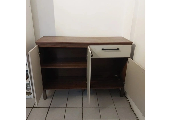 VENDO ARMÁRIO - R$500
