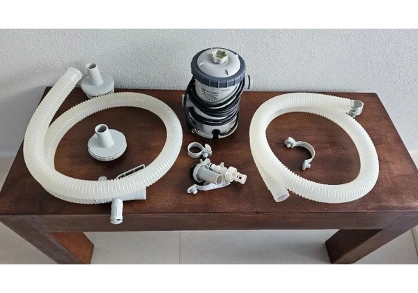 Bomba Filtrante para piscinas até 7.500L (220V) Intex