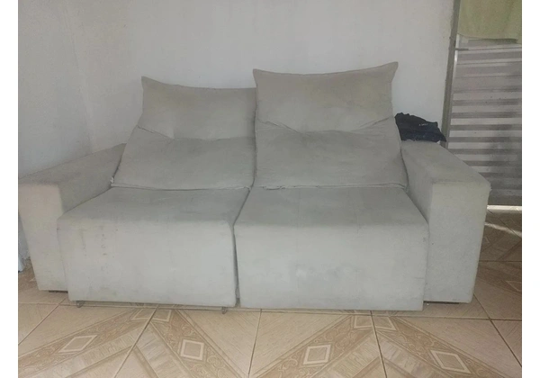 Sofá dois lugares