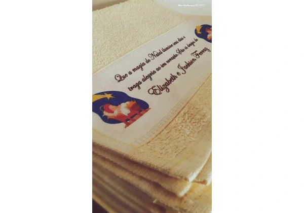 Toalhinhas personalizadas (pedido mínimo de 12 unidades)