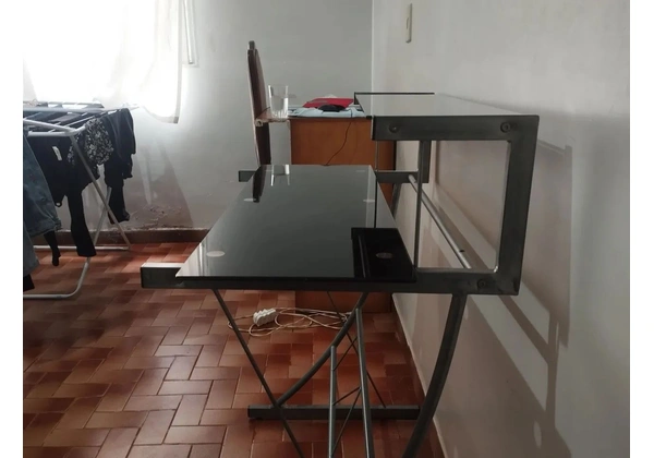 Mesa de Escritório de Vidro Preto