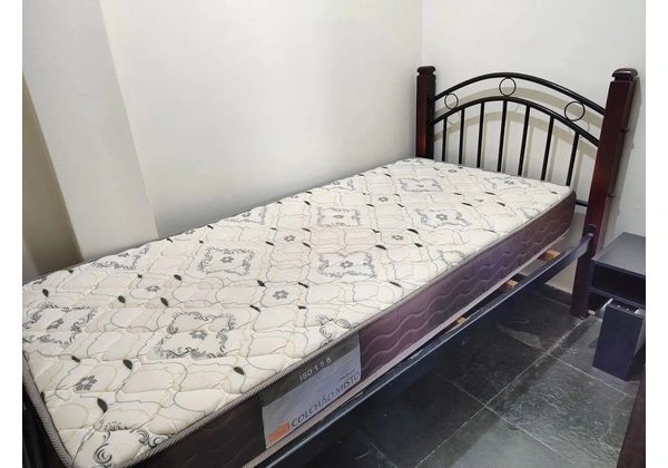 Linda cama solteiro