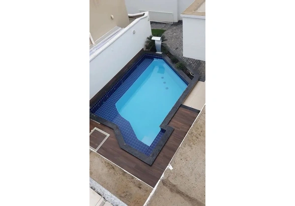 Piscina em área externa