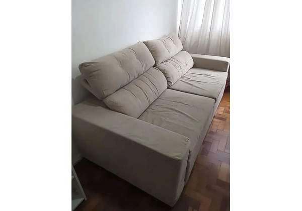 VENDE-SE SOFÁ