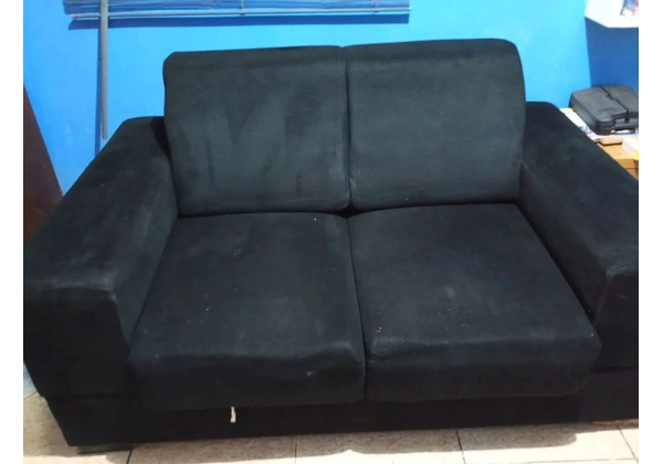 Sofá retrátil 2 lugares 300, 00