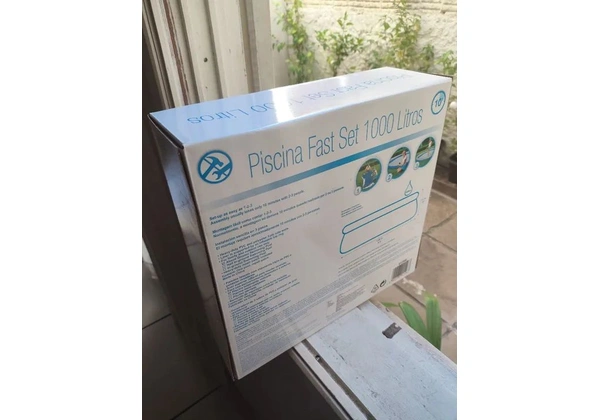 Piscina inflável 1000l