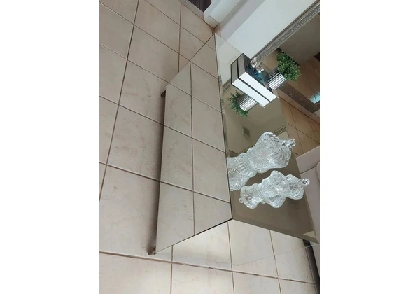 Mesa de centro espelhada