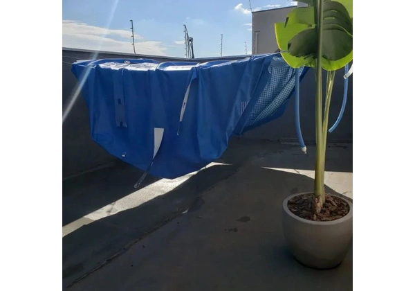 Piscina Intex retangular com bomba e filtros