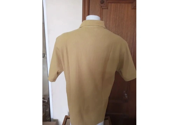 Camiseta Polo Masculina Mostarda Estilo