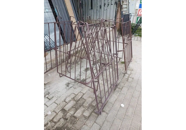 Urgente aranha varao de 1/2 tamanho 100/100 e 100/80 valor cada 230 reais.