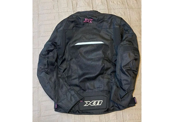 Jaqueta Feminina X11 Breeze NOVA SEM USO