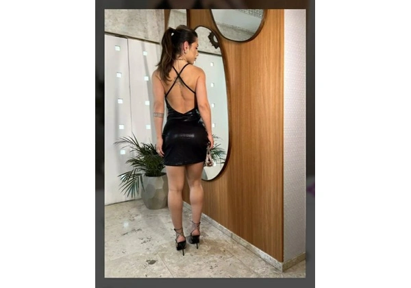 Vestido Preto e Dourado Para Festa Fim do Ano Tamanho M