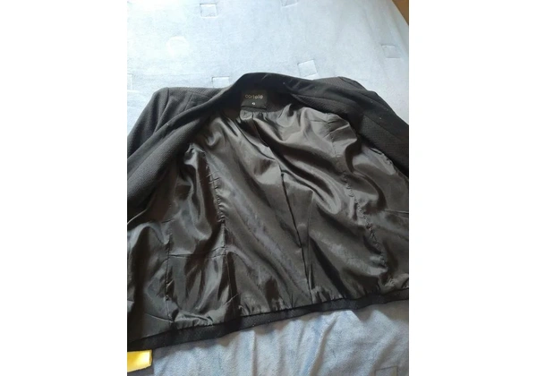 Casaco em paetê preto
