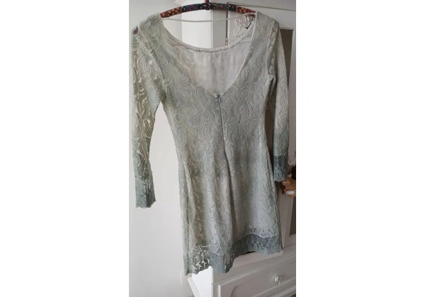 Vestido Maria Filó renda azul - tamanho P