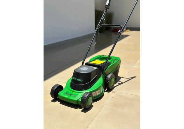 Cortador de Grama Trap 1800w