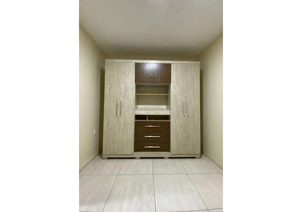 Guarda Roupa Casal MOVAL Dubai - R$ 1.100
