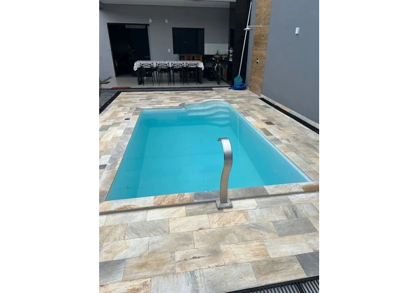 CA- Piscina Branca de 4, 80 metros na Promoção !