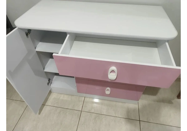 Vendo cômoda infantil no precinho pra ir logo!!!!!