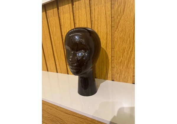 Cabeça de Maniquim Decorativa - Vidro preto