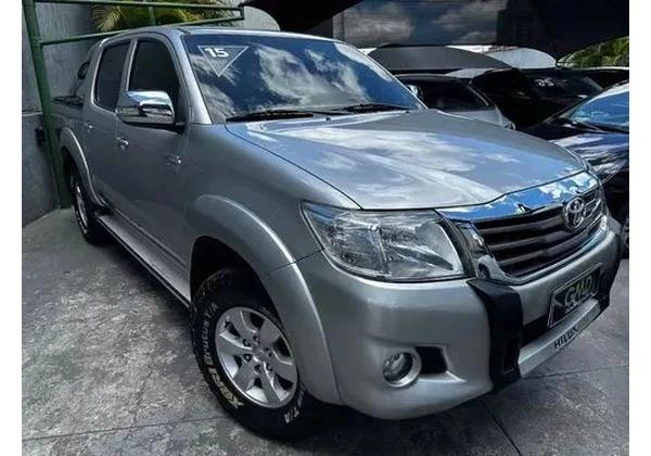 Hilux a venda