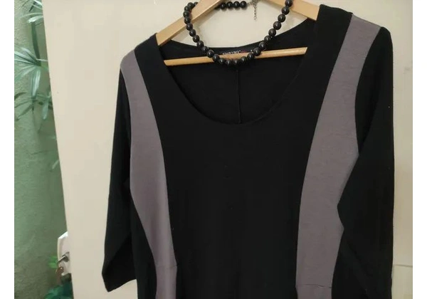 SIMPLY BASIC vestido Tam G (veste até Tam 50) 45, 00<br>Moletom levemente flanelado<br>