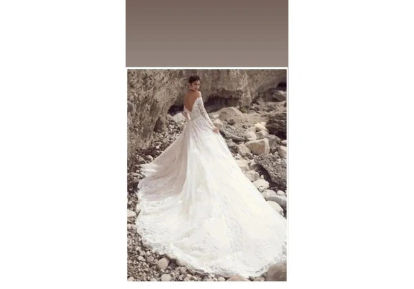 Vestido de noiva Casamarela