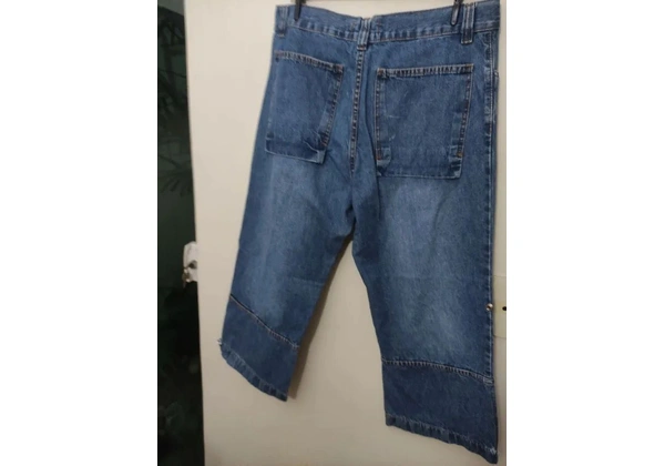 YOUNG CONNECTION Calça jeans Tam 42-65, 00<br>Altura 90cm<br>