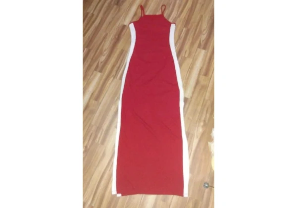 vestido canelado longo tamanho m com 2 fendas laterais